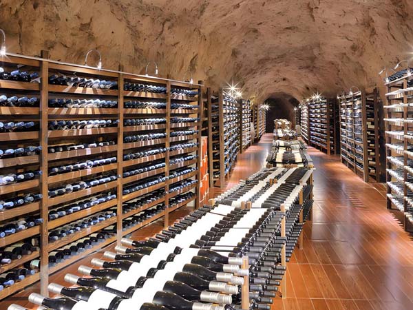temperature-and-humidity-monitor-for-red-wine-storage1.jpg