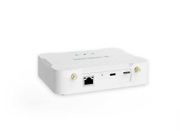 بوابة بلوتوث G1000 مع اتصالG4وWiFiو LANلمراقبة درجة الحرارة في الوقت الفعلي لمستودعات المساحات الصغيرة